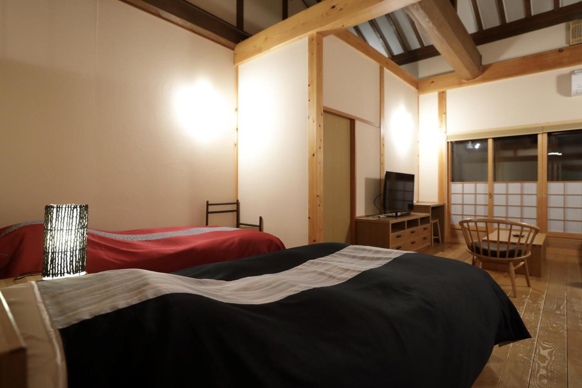 Miyama Ouan Kyoritsu Resort Takayama  Esterno foto A room at a ryokan