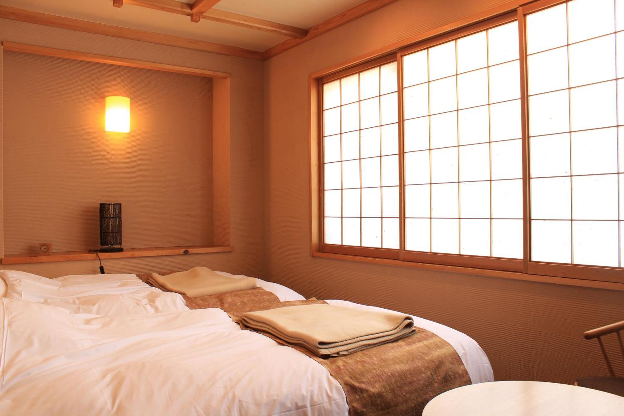 Miyama Ouan Kyoritsu Resort Takayama  Esterno foto A room at a ryokan