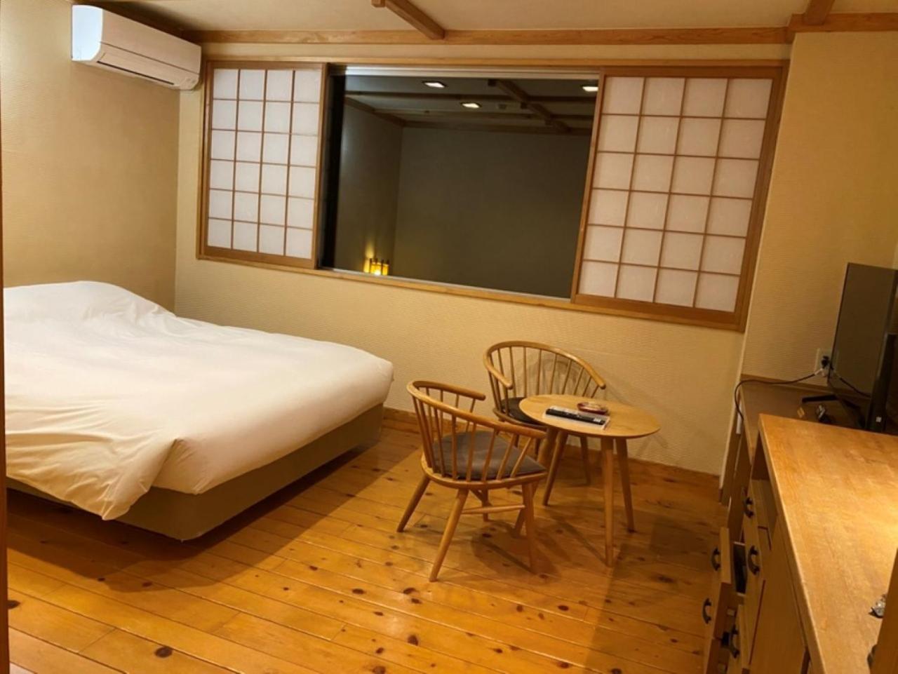 Miyama Ouan Kyoritsu Resort Takayama  Esterno foto A room at a ryokan