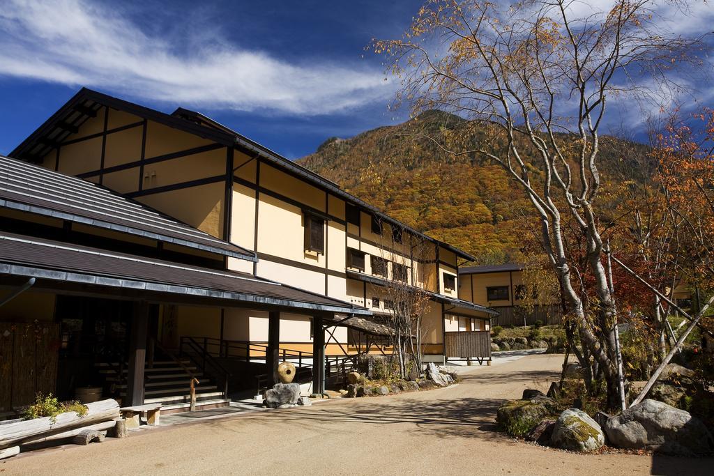 Miyama Ouan Kyoritsu Resort Takayama  Esterno foto Okage-ryokan